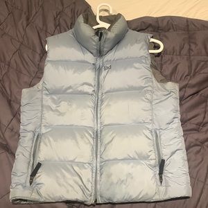 AK burton puffy vest